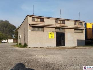 STROJNÍCKA: SKLAD s kanceláriou - 67 m2 + parkovacia plocha 15 m2