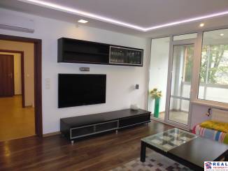 4-izbový zrek. a zariadený byt namiesto domu: 95 m2 + loggia, EL.KOTOL