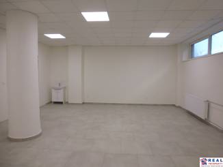 MASARYKOVA: NOVO vytvorené UNIVERZÁLNE nebytové priestory s PARKOVANÍM